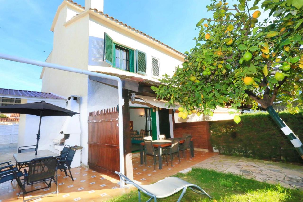 Calderon De La Barca - Only Families Villa Cambrils Exteriör bild