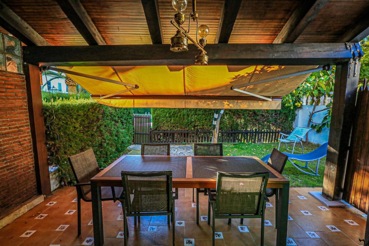 Calderon De La Barca - Only Families Villa Cambrils Exteriör bild