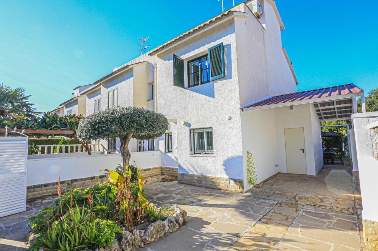 Calderon De La Barca - Only Families Villa Cambrils Exteriör bild