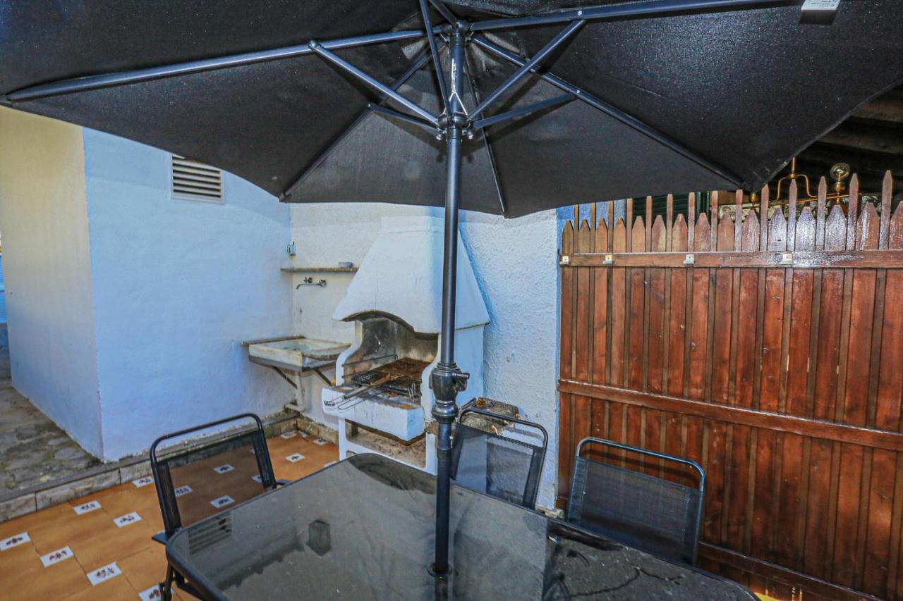 Calderon De La Barca - Only Families Villa Cambrils Exteriör bild