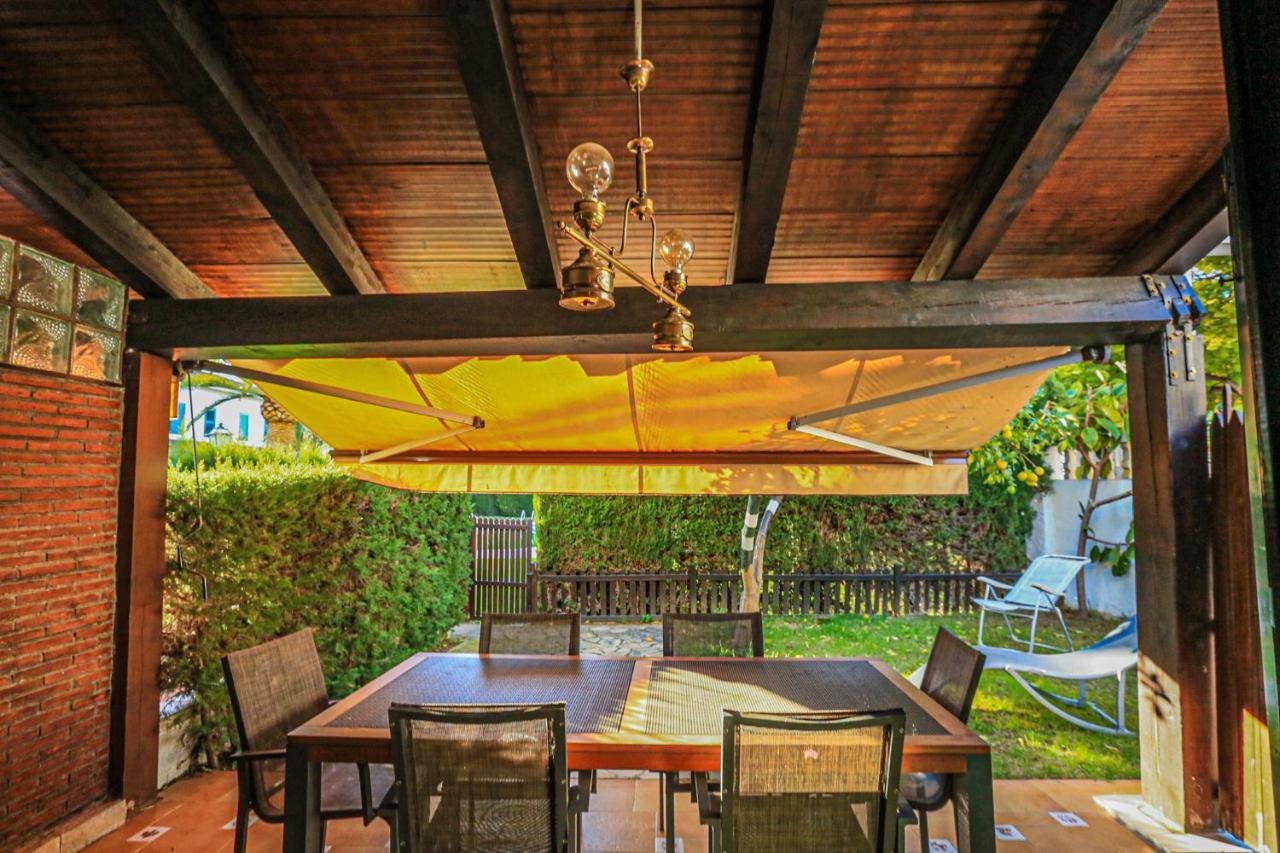 Calderon De La Barca - Only Families Villa Cambrils Exteriör bild