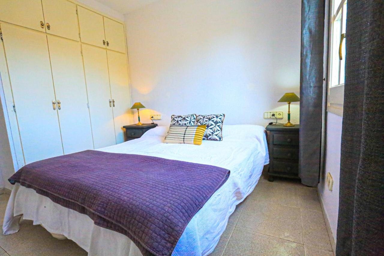 Calderon De La Barca - Only Families Villa Cambrils Exteriör bild